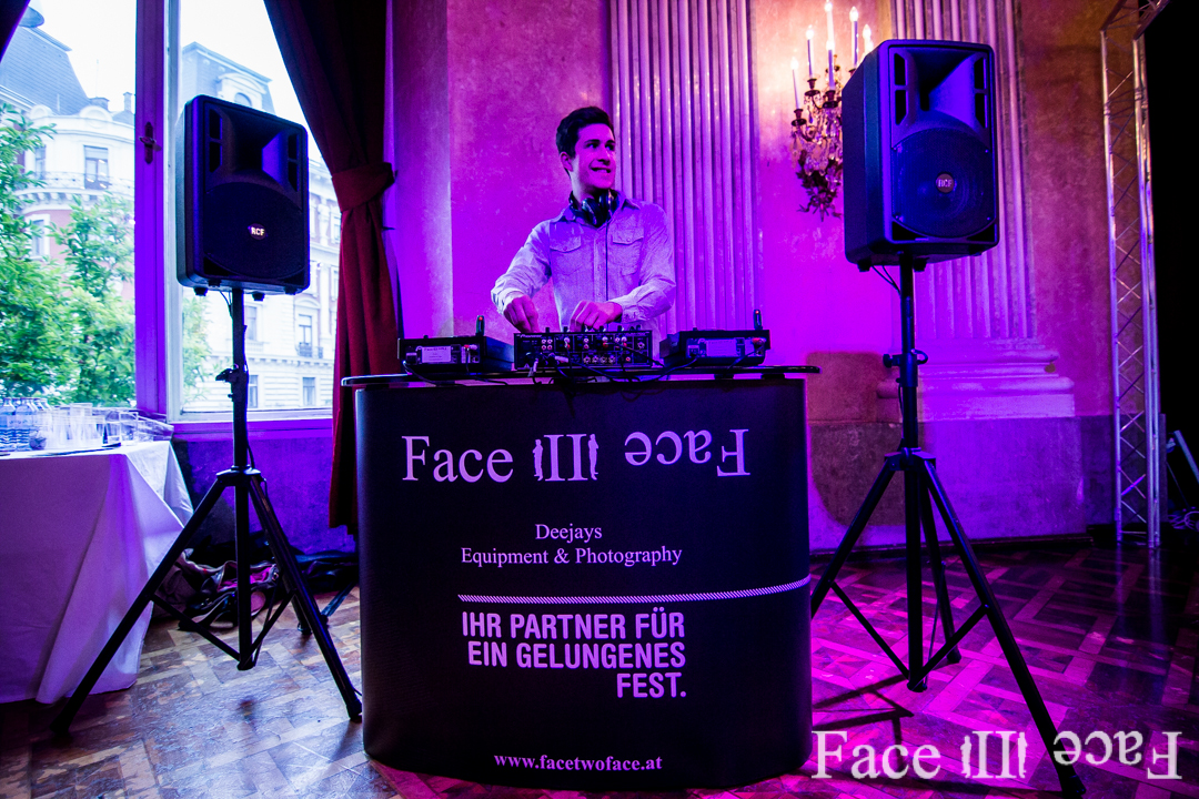 Fragen Sie nach unseren Event DJs - Face II Face - Event DJ auf Mallorca