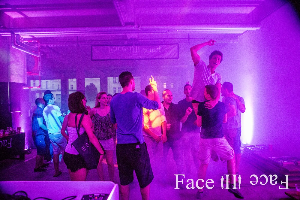 Profi Event DJs zum Fairen Preis - Face II Face - Event DJ auf Mallorca